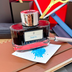 Encre pour stylo plume Graf Von Faber Castell chez Perreyon 1884 à Lyon.