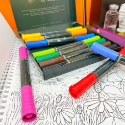 Feutres aquarellables Faber Castell chez Perreyon 1884 à Lyon.