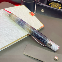 Stylo bille Retro 51 Storm Front chez Perreyon 1884 à Lyon.