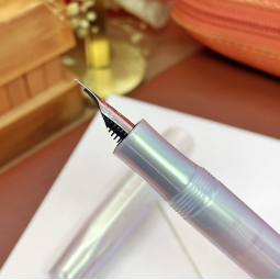 Stylo plume Kaweco Collection chez Perreyon 1884 à Lyon.