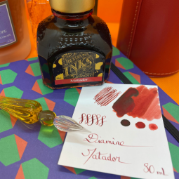 Encre Diamine Matador pour stylo plume chez Perreyon 1884 à Lyon.