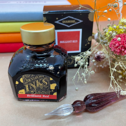 Encre Diamine Brilliant Red pour stylo plume chez Perreyon 1884 à Lyon.