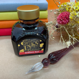 Encre Diamine Brilliant Red pour stylo plume chez Perreyon 1884 à Lyon.