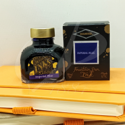 Encre Diamine Imperial Blue pour stylo plume chez Perreyon 1884 à Lyon.